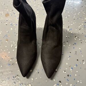 Elegant Black Women's Boots